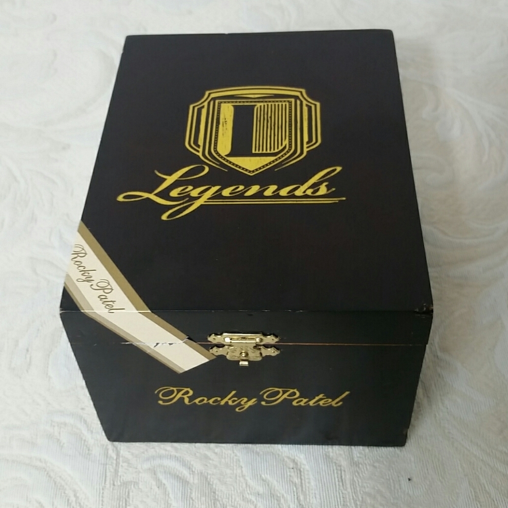 Box Cigar Wood Stained Hinged latch Jewelry Legend
